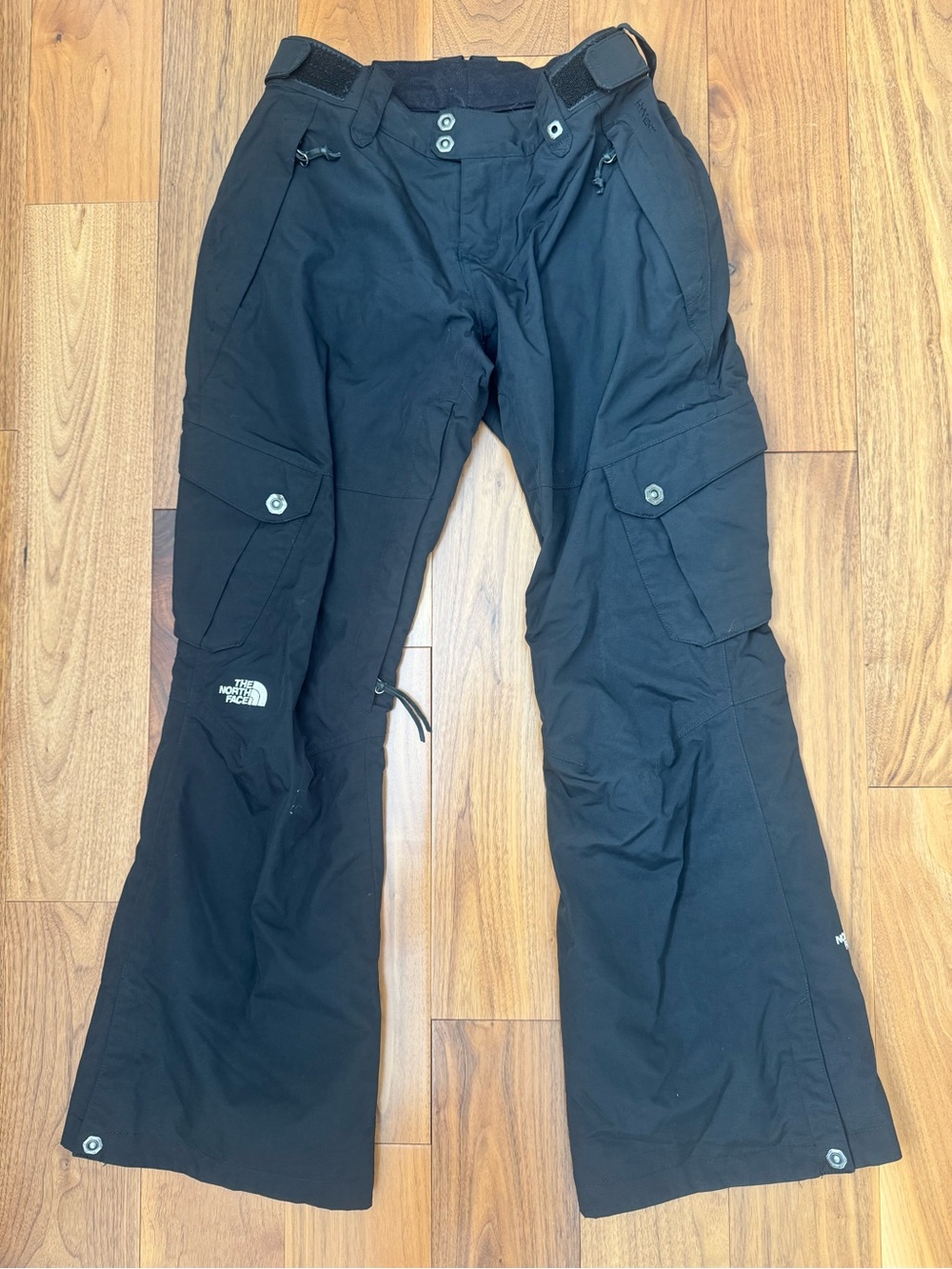 The North Face Hyvent Cargo snow ski pants women's small black